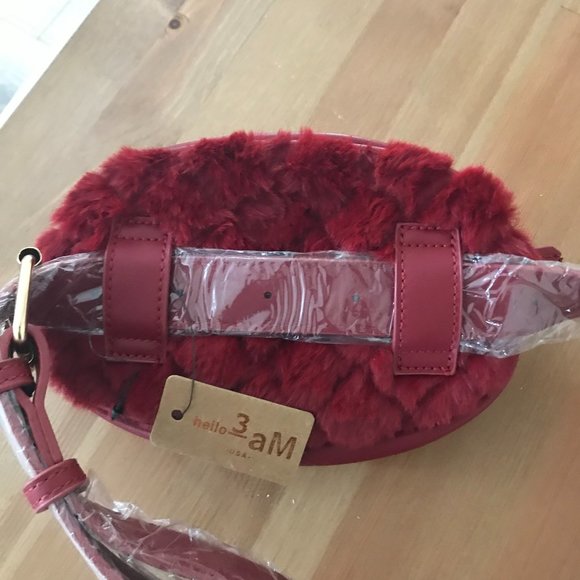 Hello 3am NWT Furry Dark Red faux leather waist bag - Picture 2 of 5
